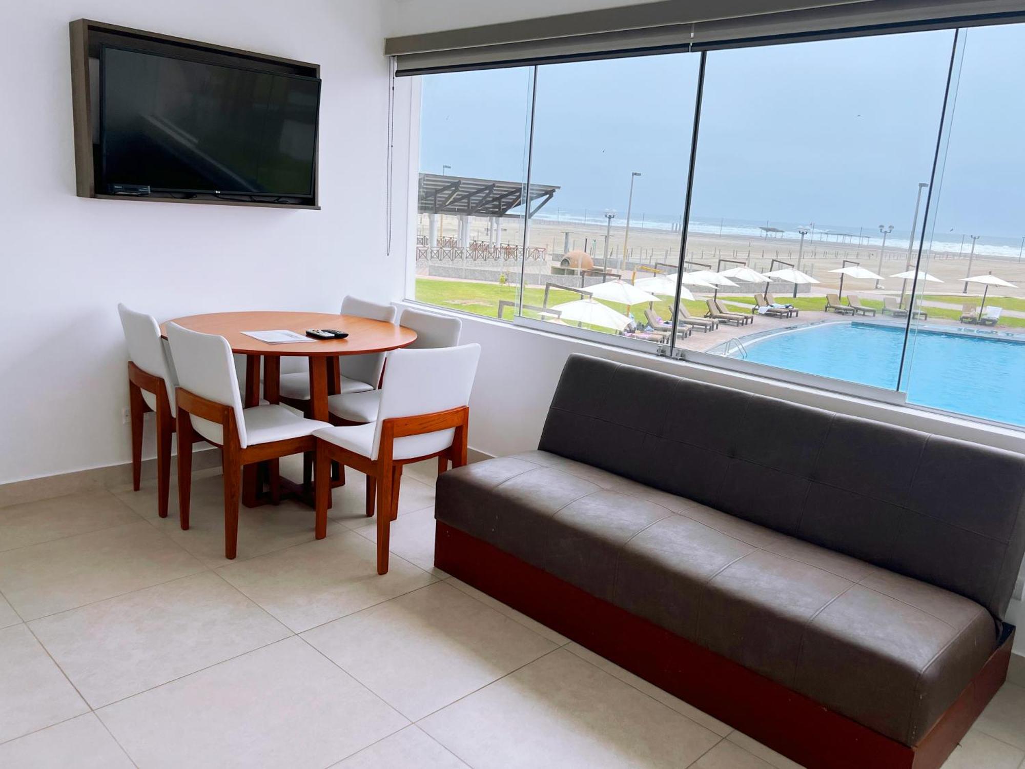 Dm Hoteles Асия Екстериор снимка